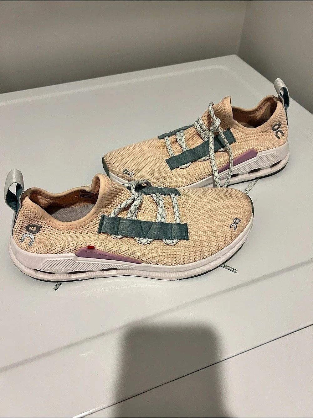 On Cloud Cloud Easy Sneakers  Fawn Surf US 8.5